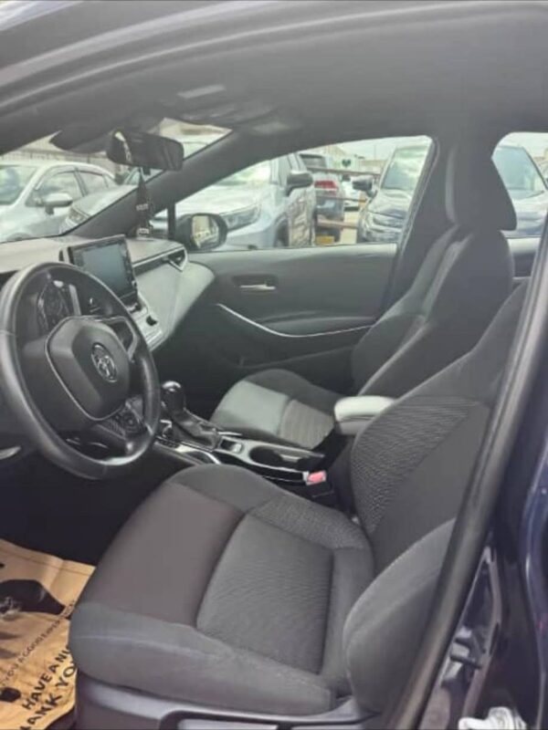 Toyota Corolla SE 2020 - Imagen 4